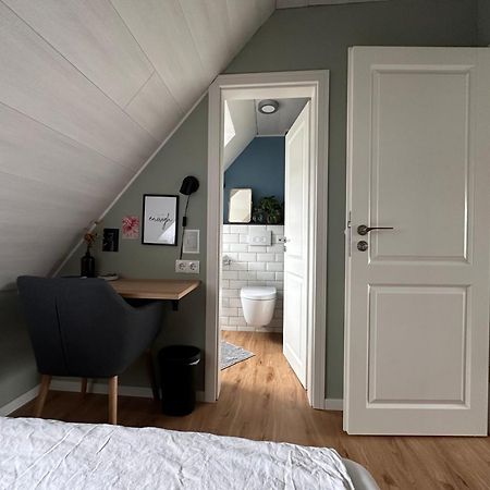 Stilvolles Gaestezimmer Mit Bad In Mechernich-Zentrum Buitenkant foto