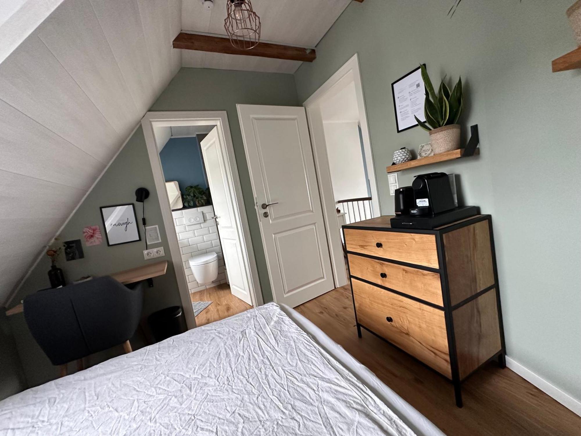 Stilvolles Gaestezimmer Mit Bad In Mechernich-Zentrum Buitenkant foto